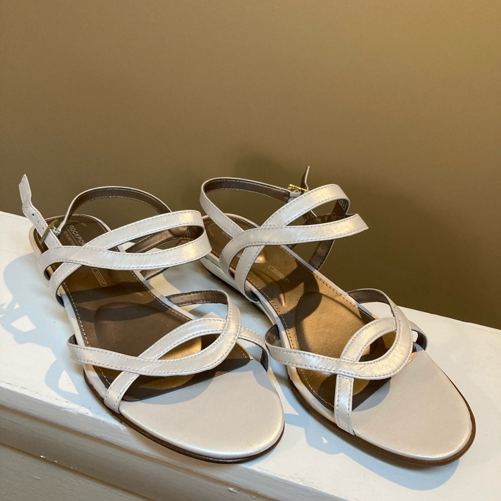 New Rockport Total Motion Leather Wedge Sandals. Size 10. TruTech.